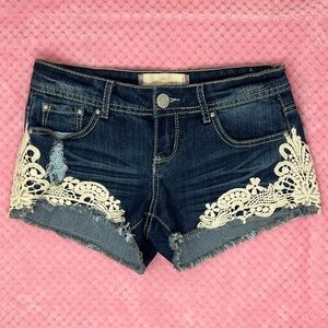 🔥Lacy Jean Shorts